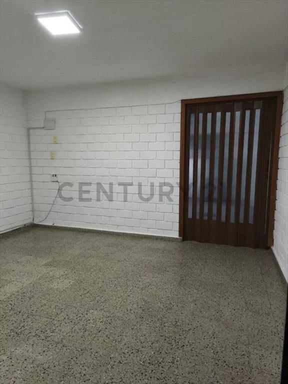 Inversión/Próximo Av.Lezica /Venta dúplex 3 Dorm /con ren...