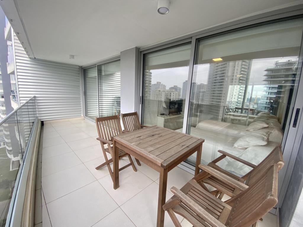 VENTA APARTAMENTO DE 3 DORMITORIOS EN EDIFICIO
