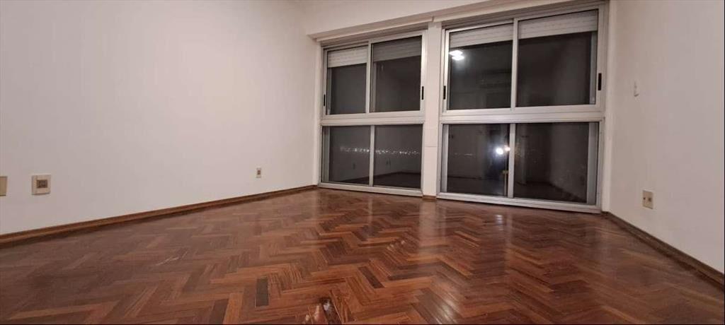 Alquiler Apartamento Rambla Pocitos 2 dormitorios servicio