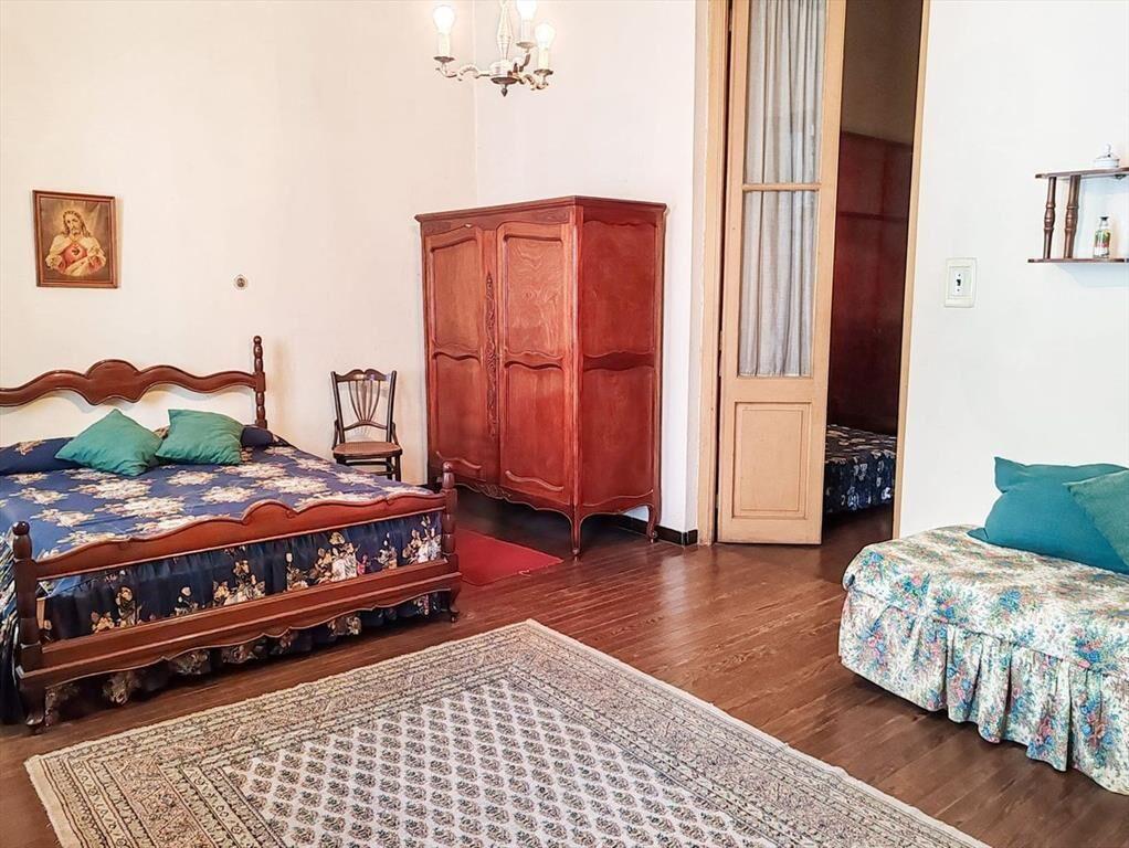 GRAN CASA EN VENTA – CENTRO DE PAYSANDU