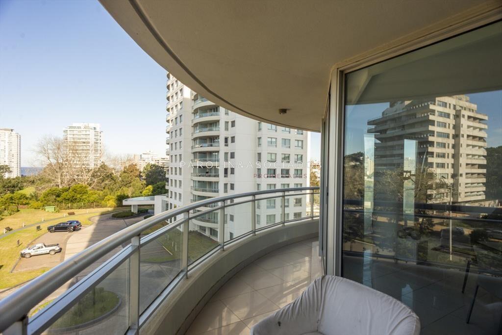 Apartamento en venta de 3 dormitorios y en Ocean