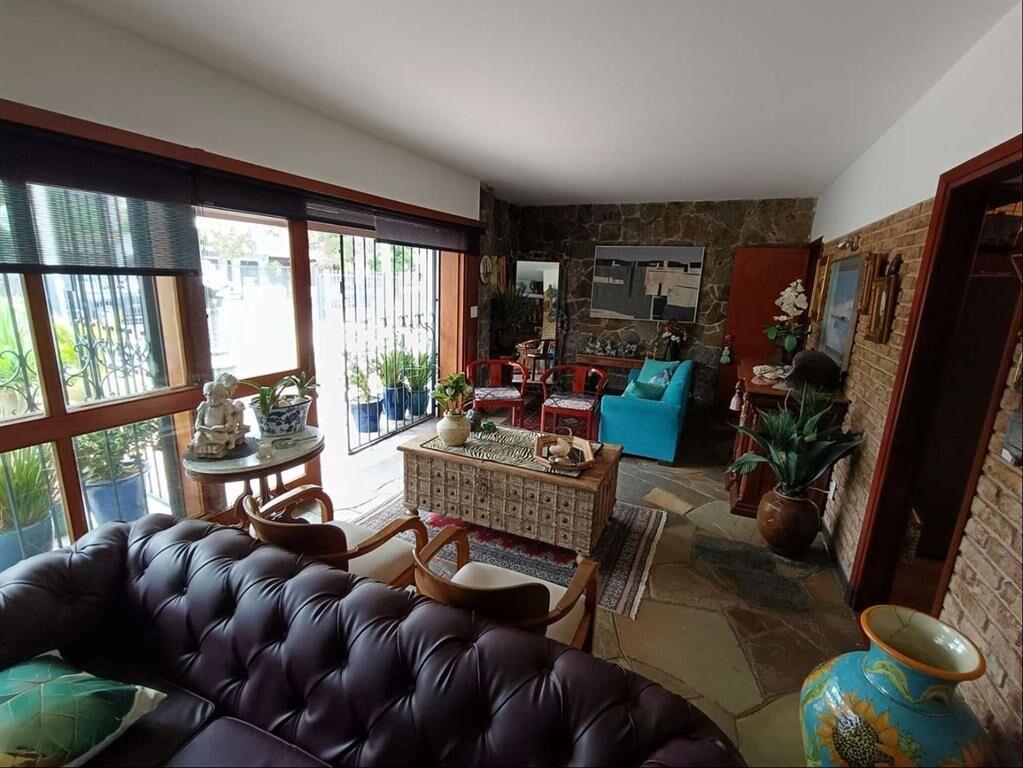 Venta Casa Malvin 4 Dormitorios 2 Baños Garaje x 3