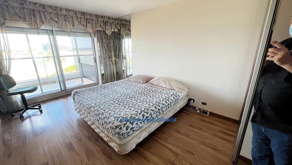 APARTAMENTO 3 DORMITORIOS PRIMERA LINEA