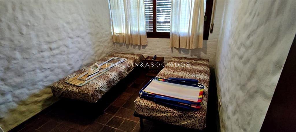 Casa en venta en playa Mansa, Punta del Este.