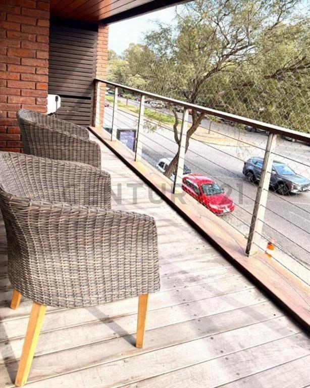 Alquiler apartamento de lujo | Vista al mar y al Club de ...
