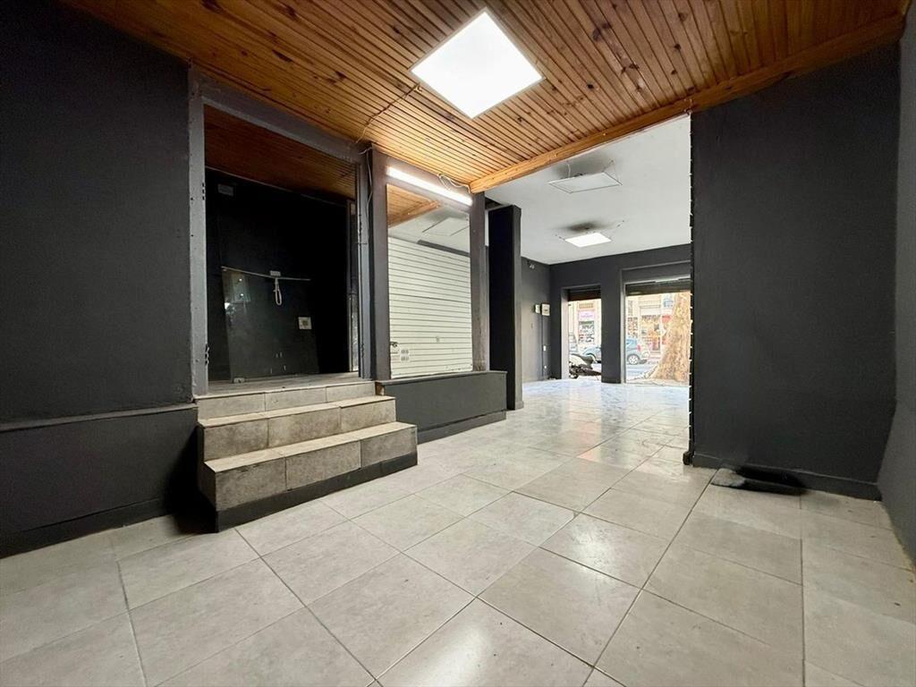 Venta local comercial Goes con renta