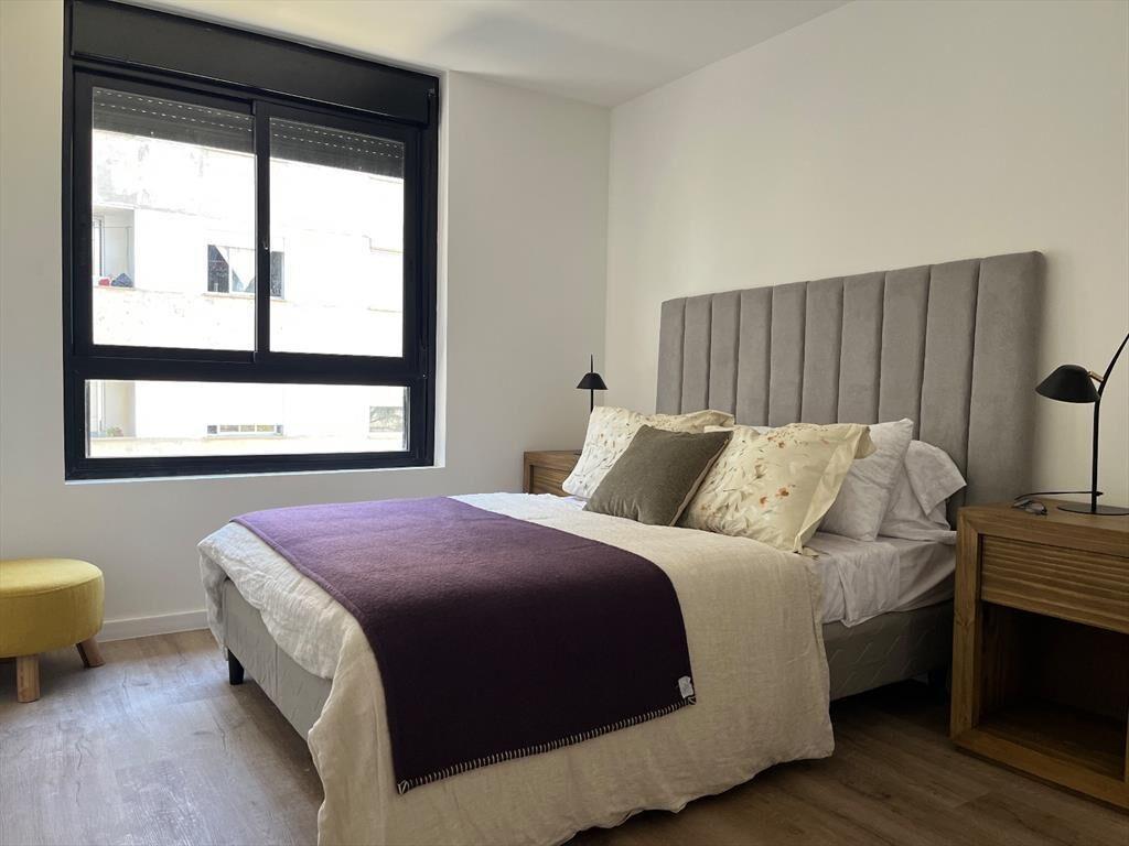 Apartamento en venta en Tres Cruces de dos dormitorios A...