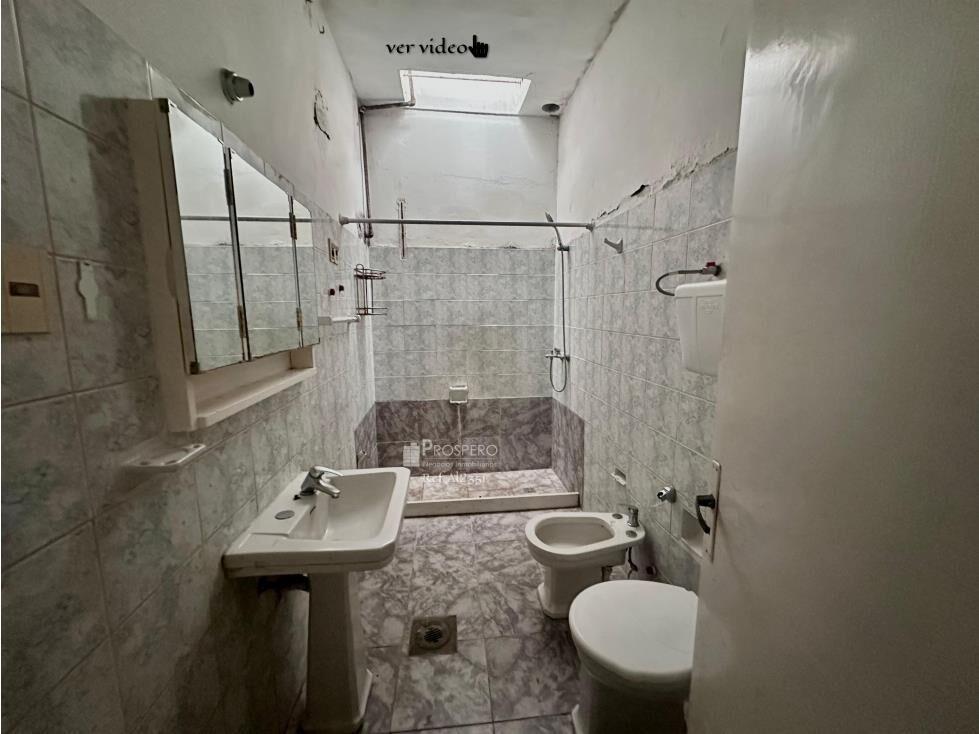 AL2351/1 venta casa ph 2 dorm reducto patio