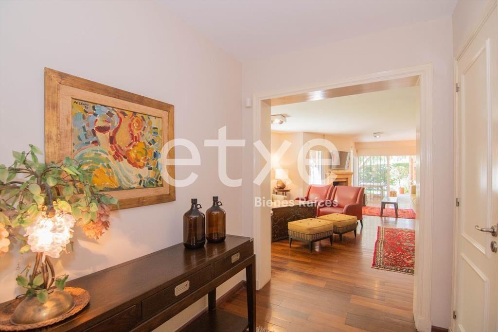 Oportunidad Apartamento con Jardín Venta Carrasco...