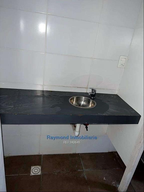 ALQUILER LOCAL DE 100M2 EN ARENAL GRANDE Y MARTÍN GARCÍA