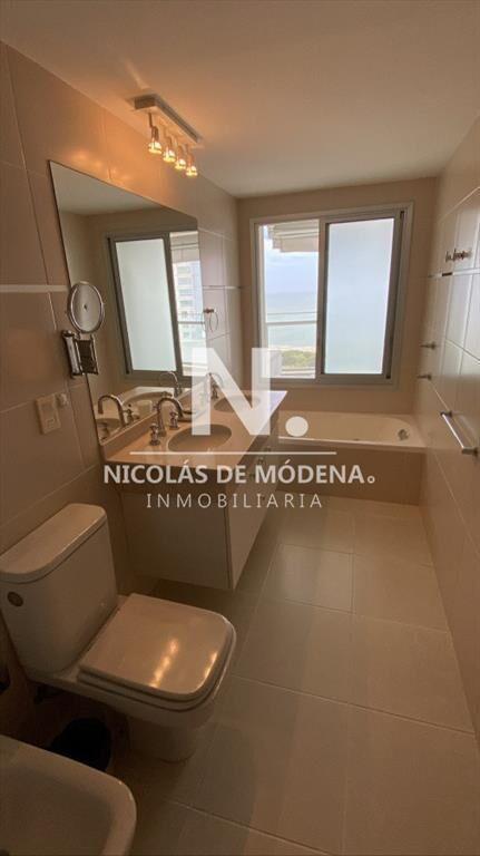 Apartamento en alquiler temporario Playa Mansa 2 dormitorio