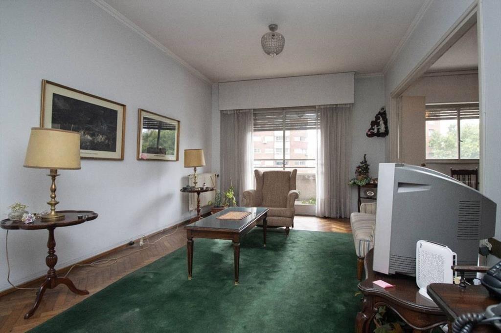 VENTA APARTAMENTO 2 DORMITORIOS CENTRO