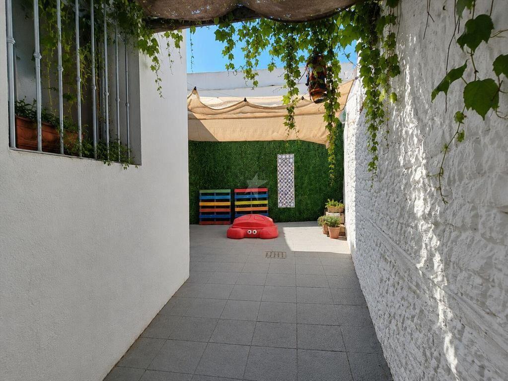 VENTA CASA CORDÓN 8 AMBIENTES 2 BAÑOS PATIO