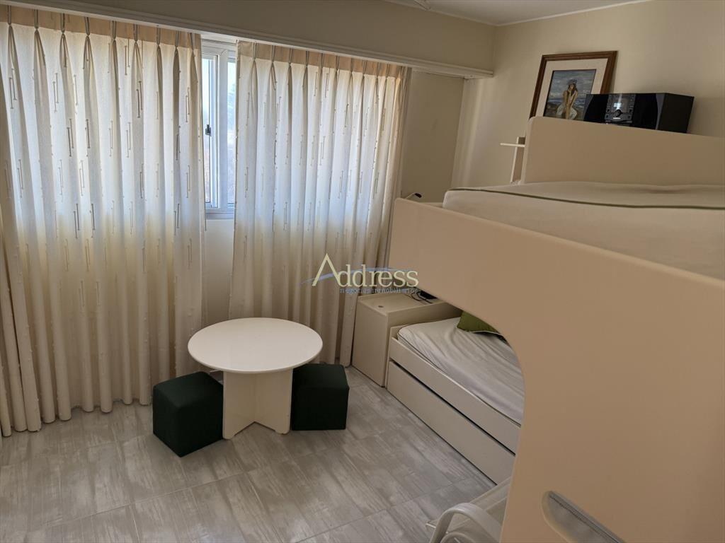 GRAN PLANTA CON VISTAS Y SERVICIOS