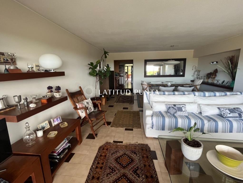 ALQUILER APARTAMENTO BRAVA PRIMER LINEA