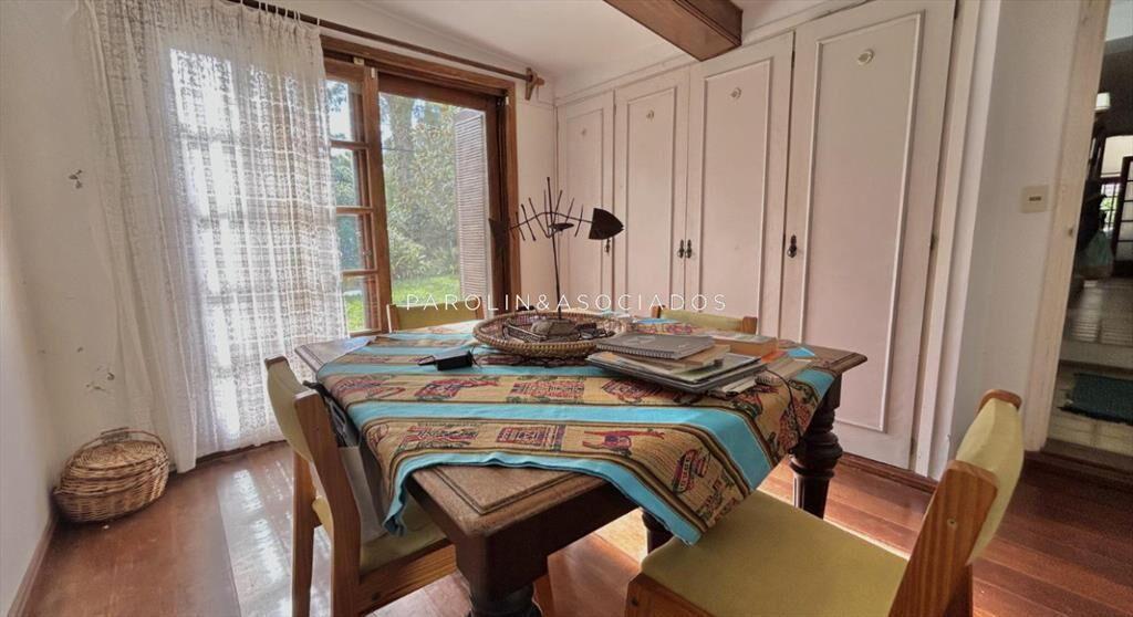 Casa en venta de 4 dormitorios en playa Mansa,