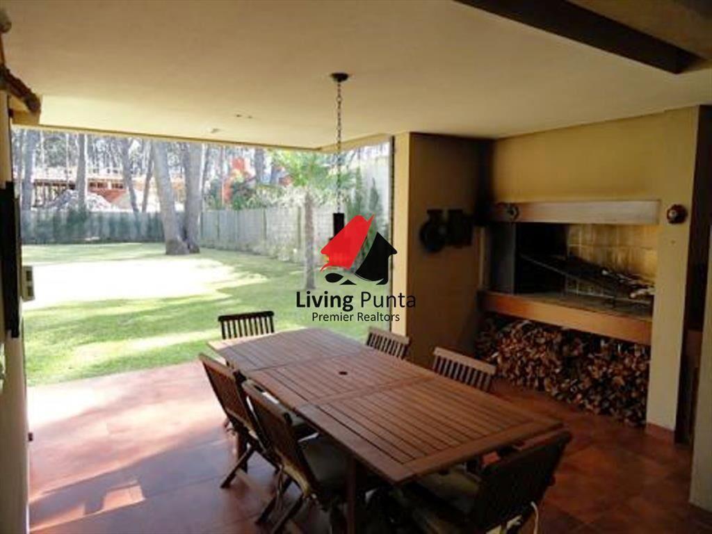 Casa en venta Montoya a pasos del mar