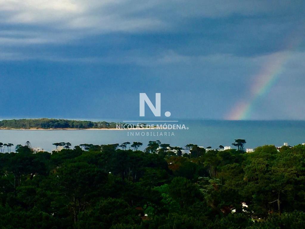 Apartamento en Roosevelt - Punta del Este