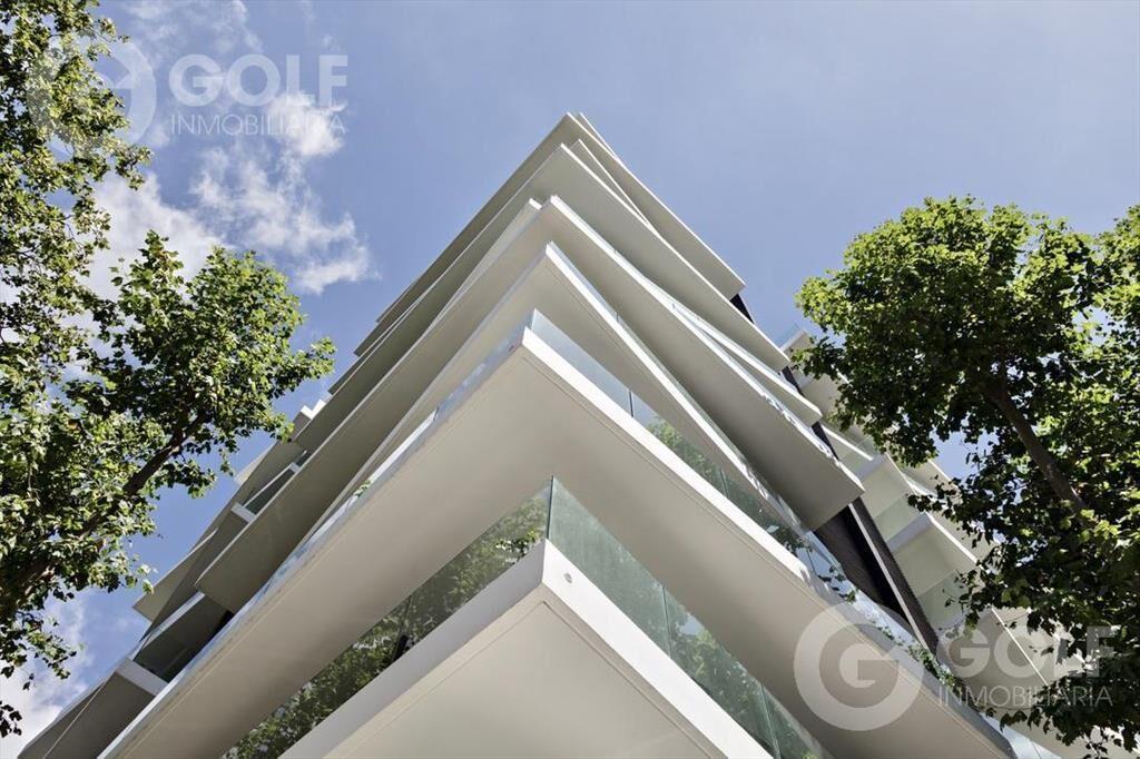 Venta Apartamento con Renta en el Centro de Montevideo.