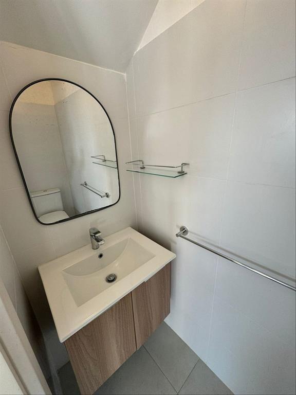 EXCLUSIVA CASA A ESTRENAR, 3 DORMITORIOS, EN EL BARRIO ALMA