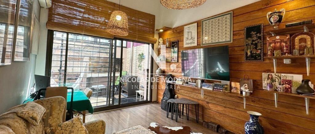 Casa en Venta de 2 Dormitorios Con Cochera En