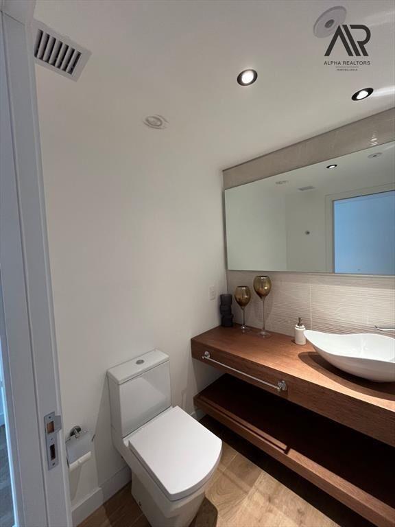 Apartamento en venta c/ cochera en Playa Brava