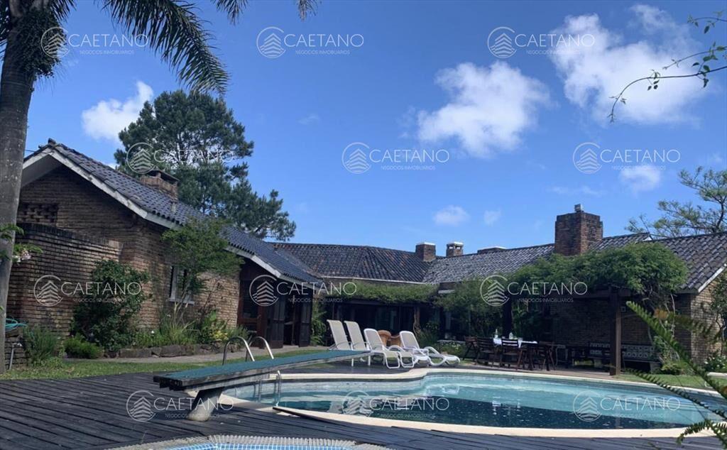 Venta casa 6 dormitorios - Playa Mansa, Punta del