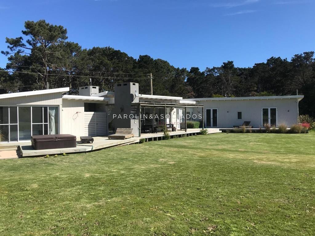 Casa en venta de 4 dormitorios en José Ignacio, Punta del