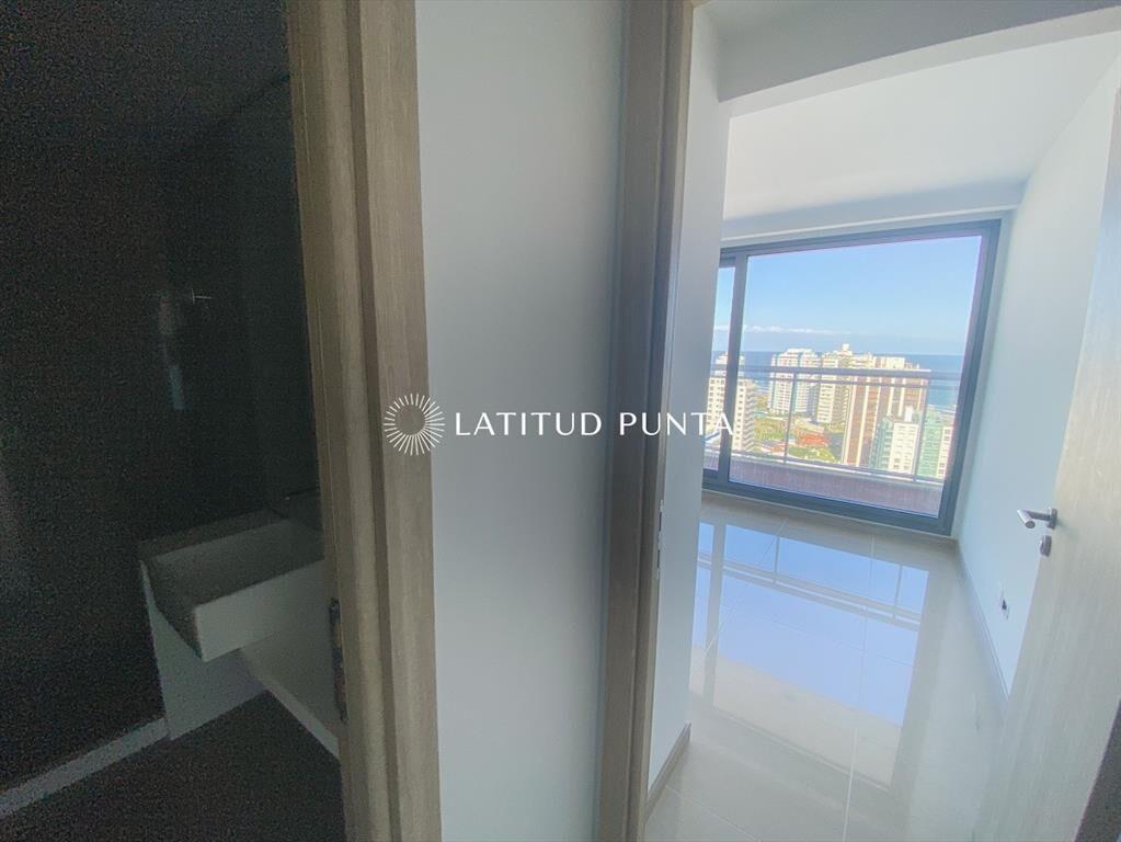 Piso alto en Brava, 2 dormitorios