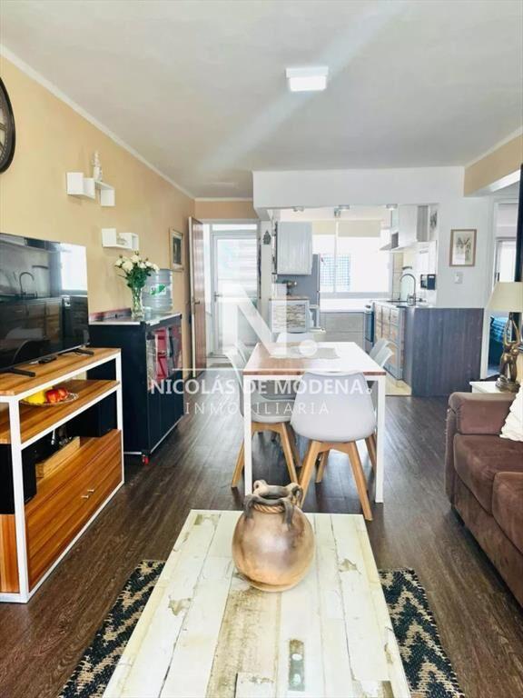 Apartamento en Venta de 2 dormitorios en la , del