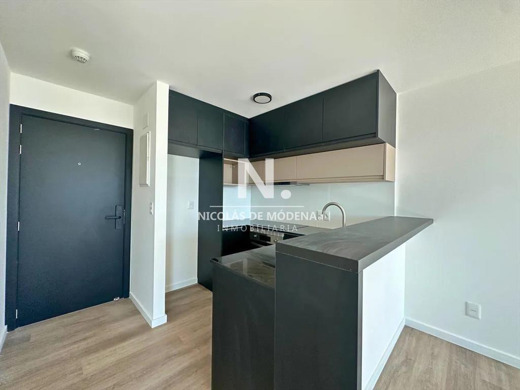 Venta Apto de 1 Dormitorio al Frente En Punta