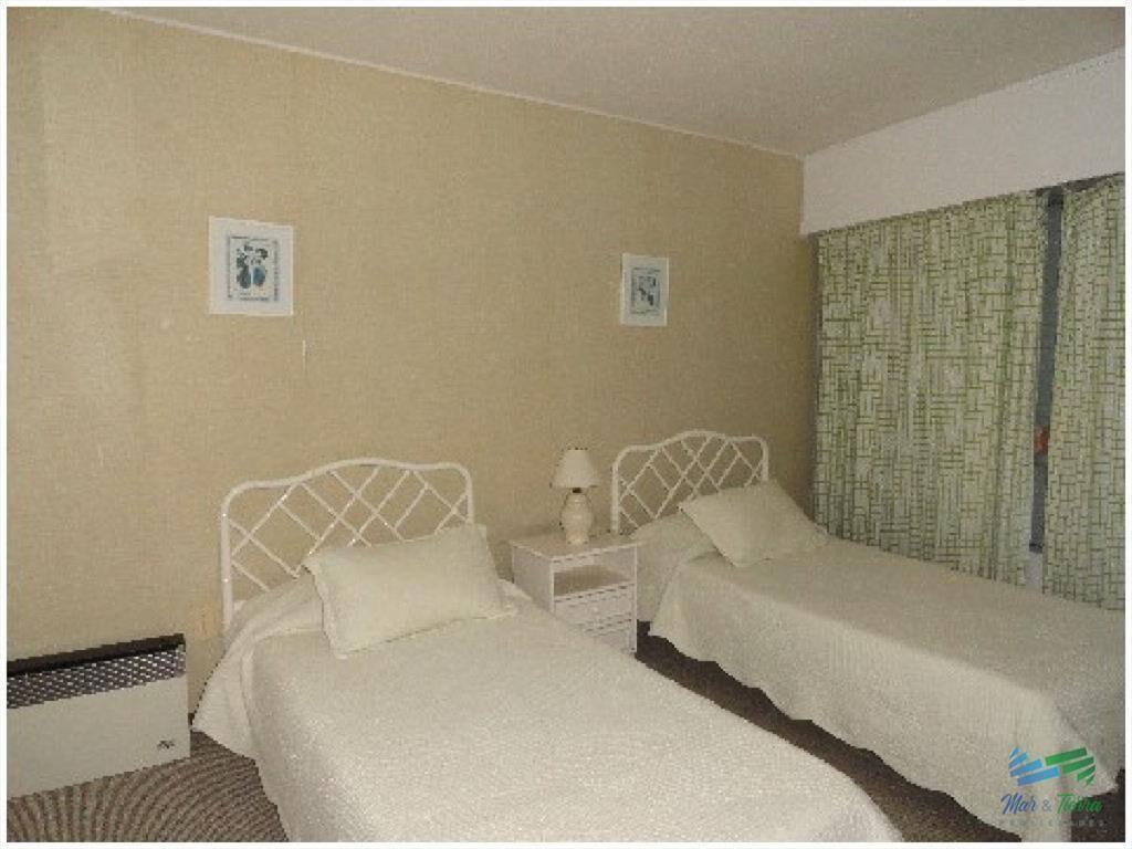 Apartamento en Roosevelt, 2 dormitorios *