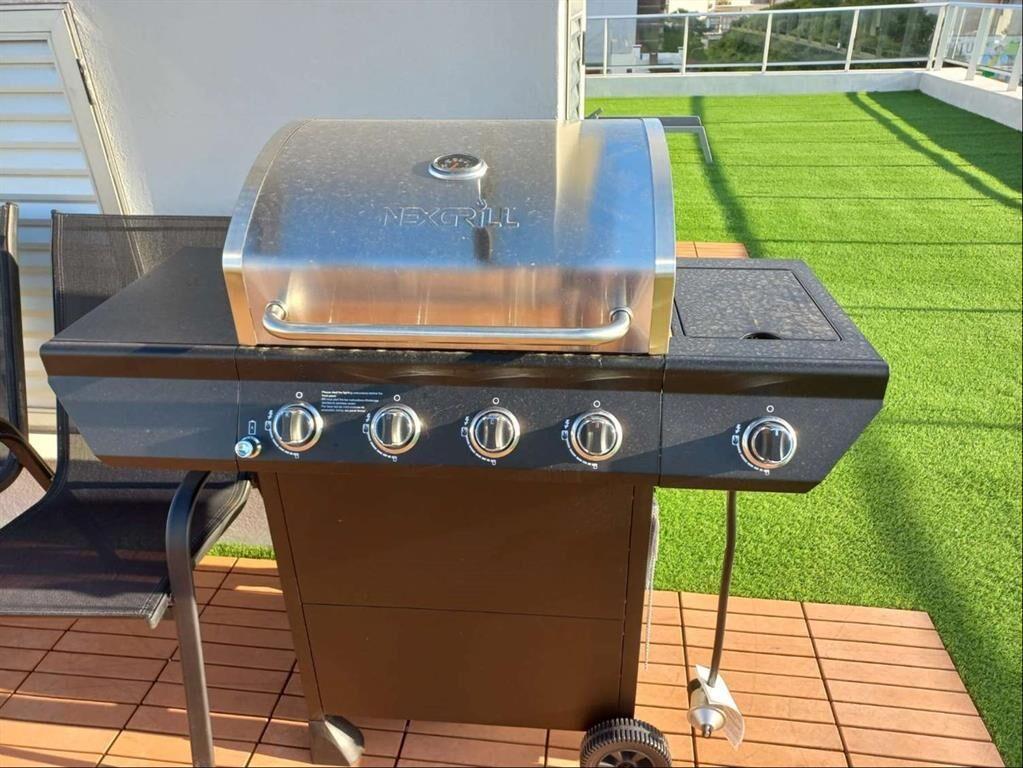 Alquiler Monoambiente Pocitos Nuevo al frente con balcón 1