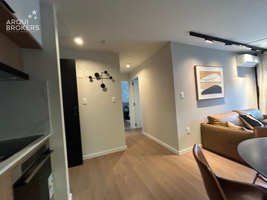 Apartamento de dos dormitorios en venta en Buceo - 504
