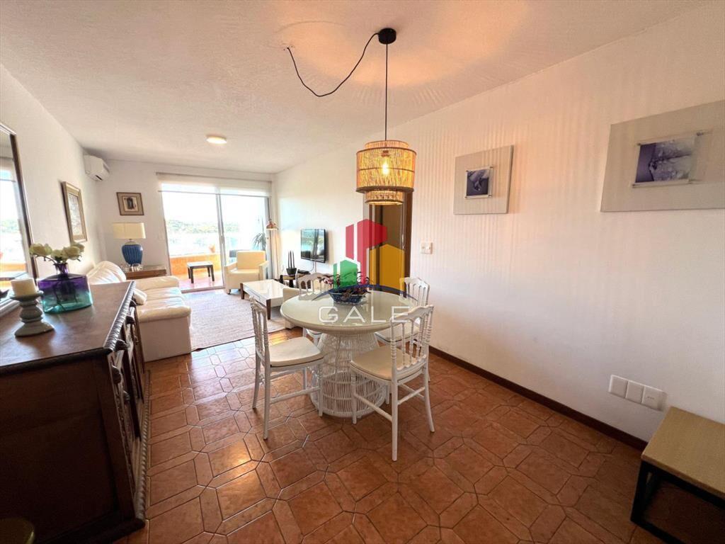 apartamento en venta zona shopping punta, 2 y