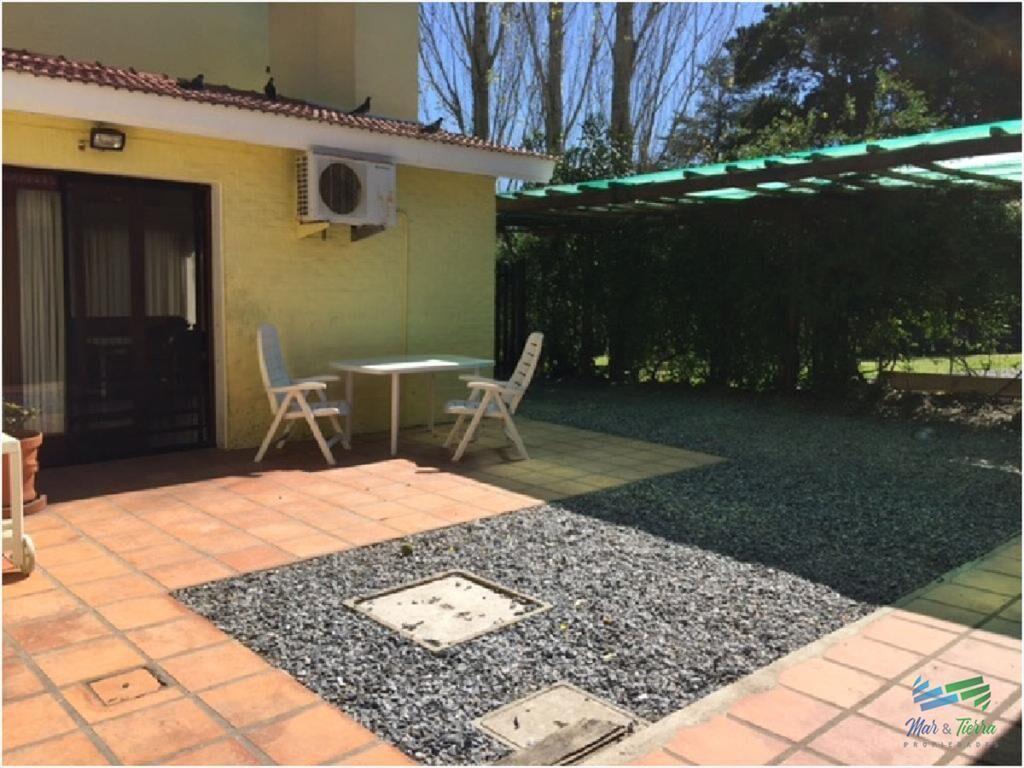 Casa en venta. Totalmente reciclada, bien Punta