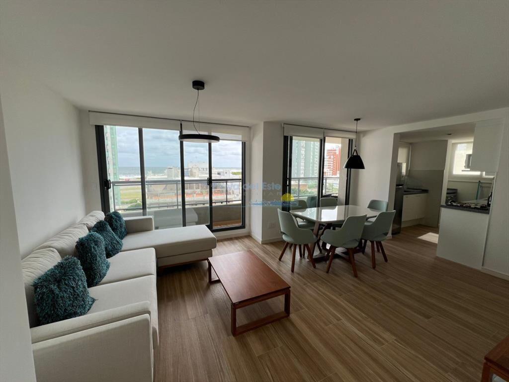 Apartamento en Venta de 2 dormitorios en Punta ,