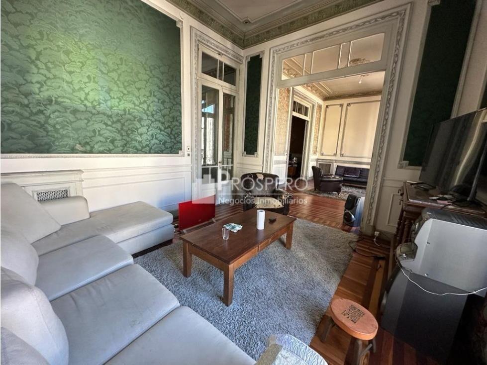 1382/1 Venta apto de época 4dorm+ escrit,c/balcón Centro