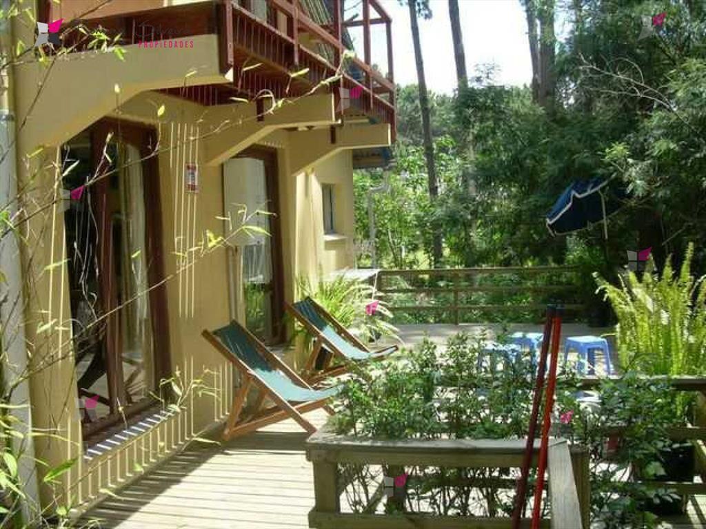 VENTA DE CASA DE 3 DORMITORIOS EN RINCON DEL DEL