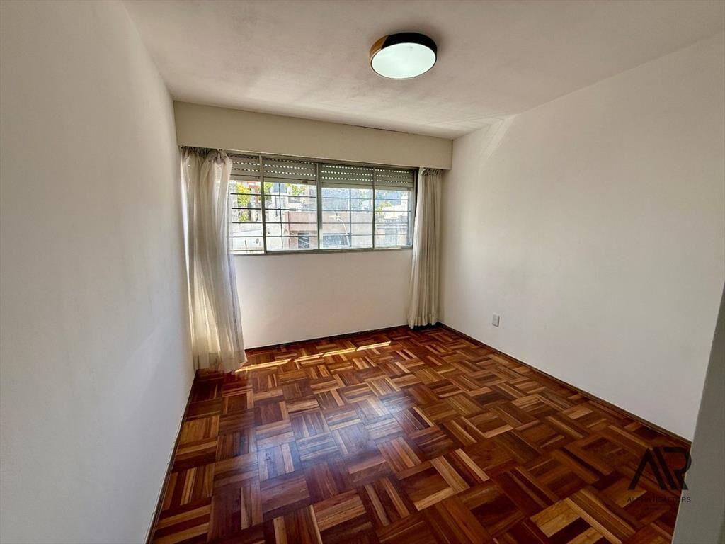 Apartamento en venta de 3 dormitorios c/ cochera en Parq...