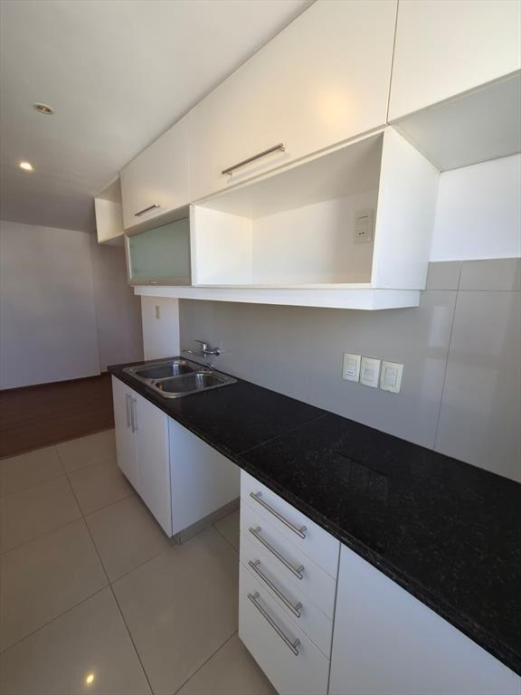 Apartamento En Alquiler En Pocitos 1 Dormitorio con Balcón