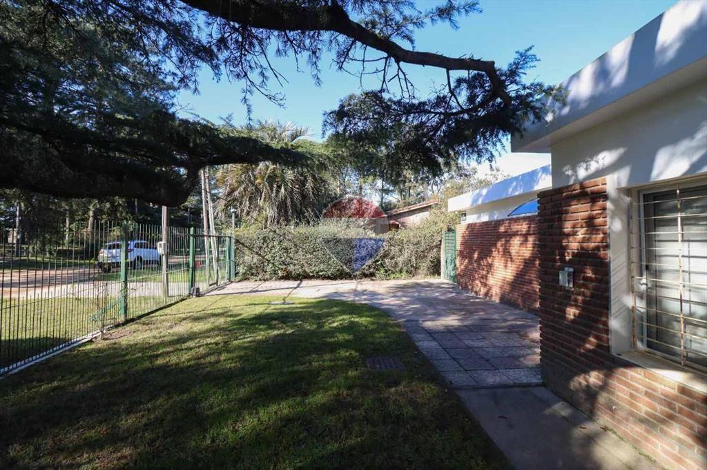 Casa Pinar Sur 3 Dorm En Suite Padrón Único 800m