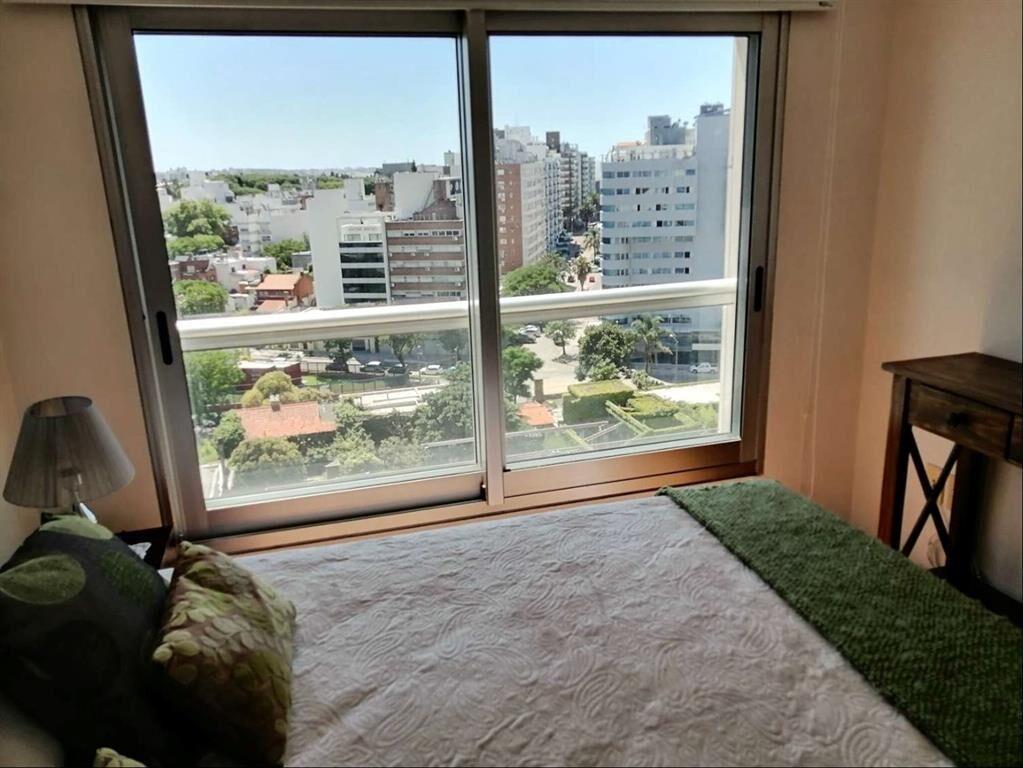 ALQUILER DE APARTAMENTO CON MUEBLES EN TORRES NÁUTICAS. IMP