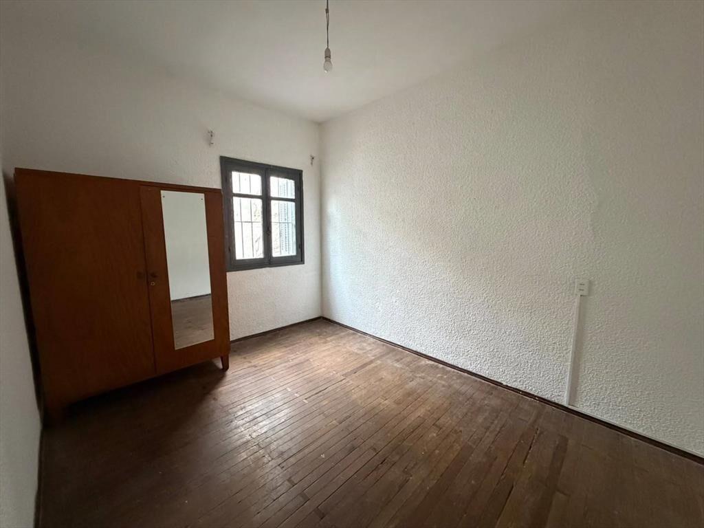 Alquiler de Apartamento en Carlos Roxlo con 1 dormitorio en