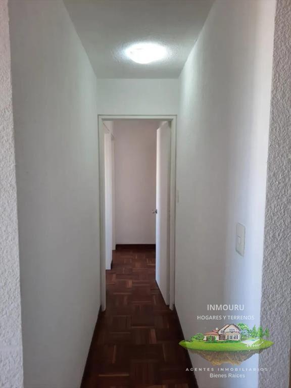 Alquilo luminoso apartamento de 2 dormitorios, 2 baños y c