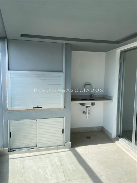 Apartamento en venta de 2 dormitorios en Miami
