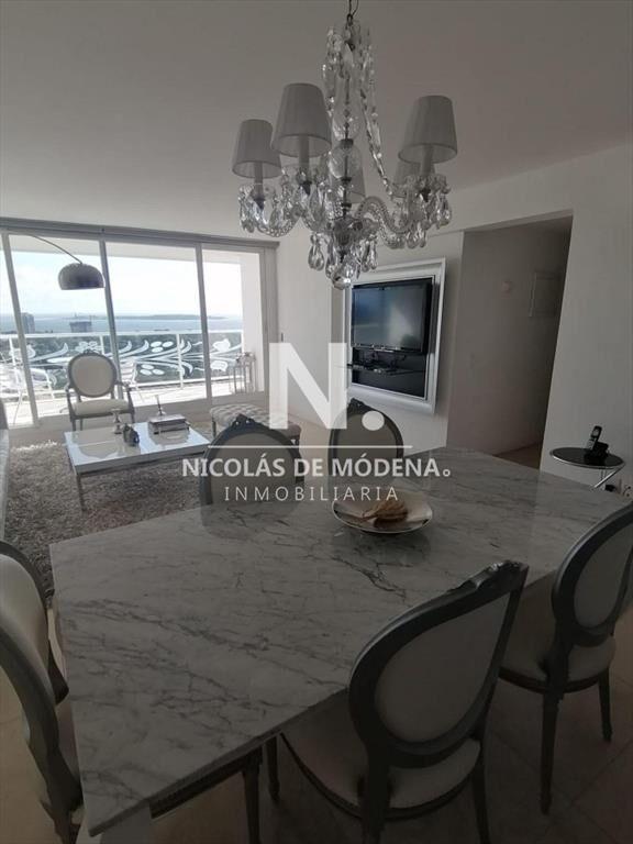 En venta apartamento de 2 dormitorios en con el