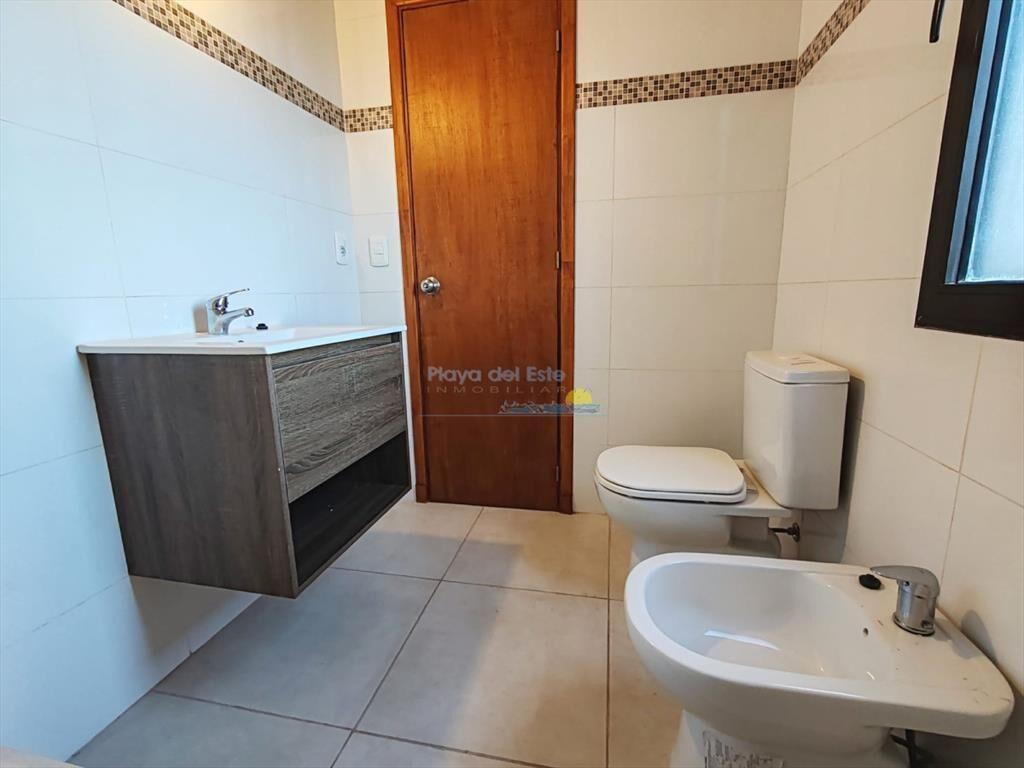 Moderna casa de 3 dormitorios en Pinares