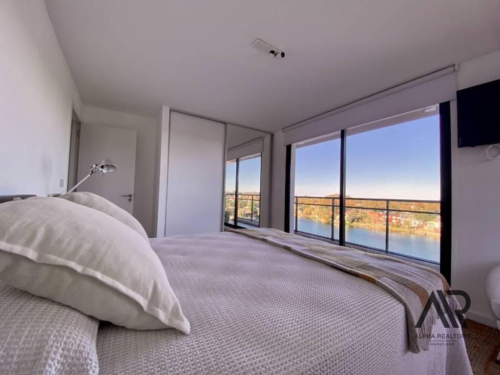 Excelente Apartamento De 2 Dormitorios Con Vistas Al Lag...