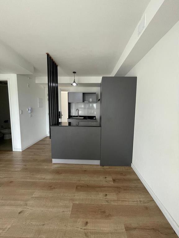 Apartamento en alquiler 1 dormitorio con balcón, gimnasio,